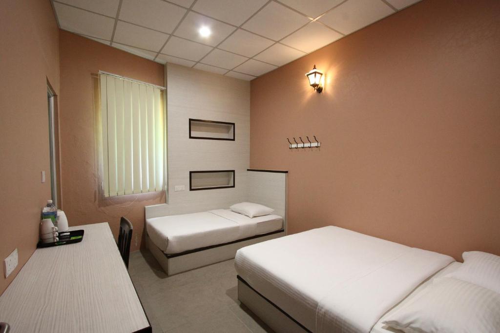 Shamrock Guest House II photo 2