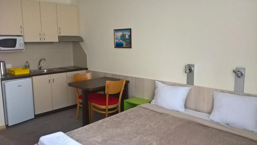Апартаменты (Апартаменты-студио), Apartments Mavesa