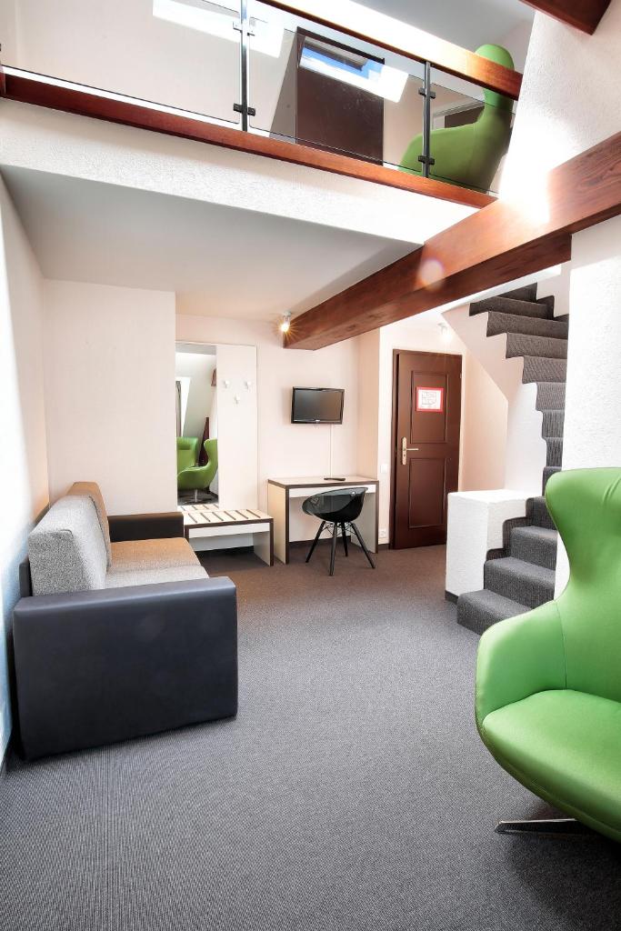 Сьюит (Люкс), b_smart motel