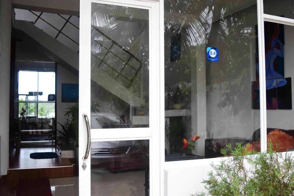 Lake Wave Hotel photo 3