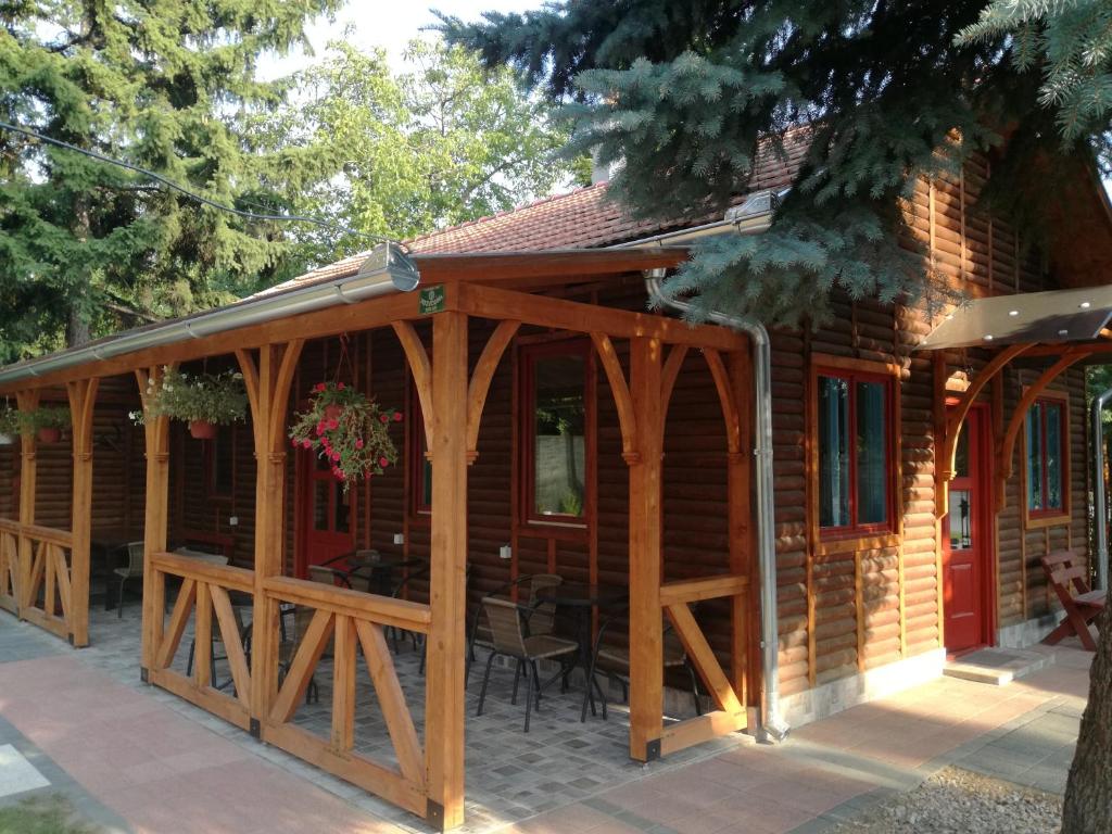 Prenoćište Vila Stara Breza photo 4