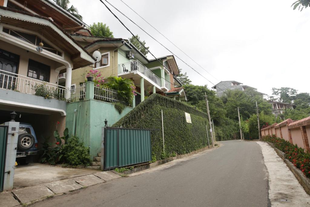 Araliya Holiday Bungalow photo 1