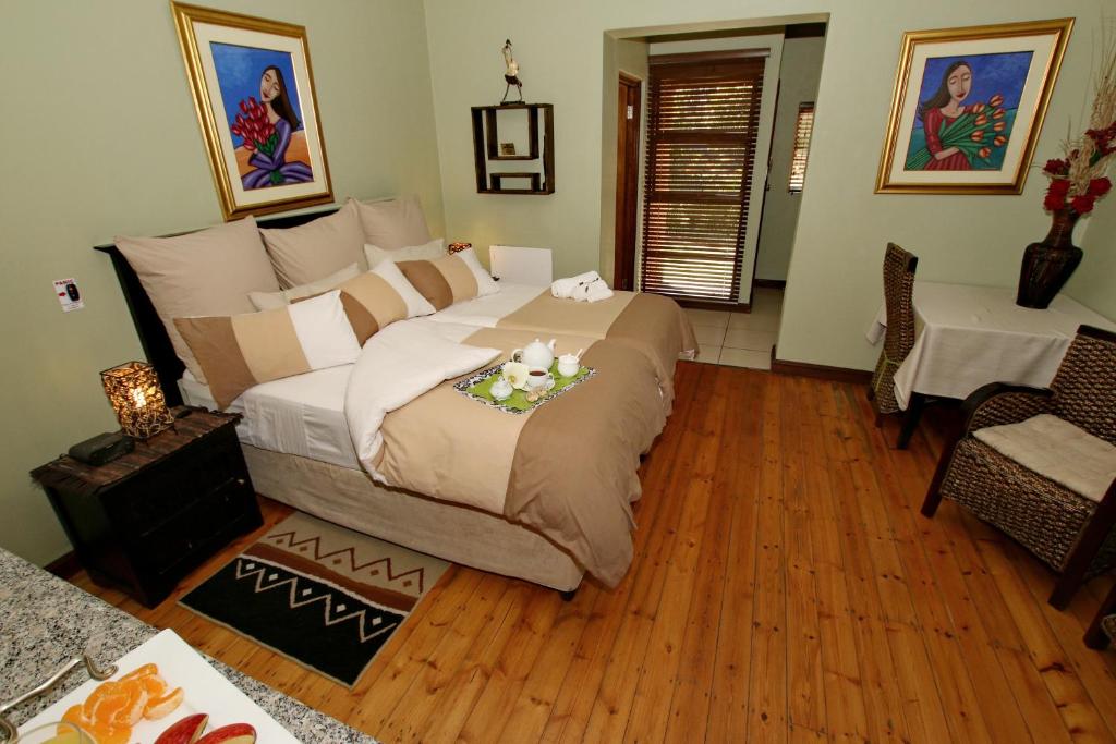 Summer Garden Guest House (The Palms) photo 2