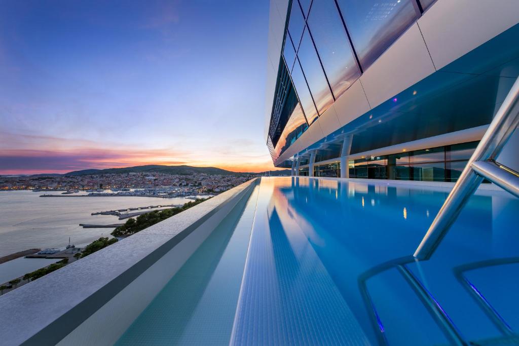 Hotel Olympia Sky photo 2