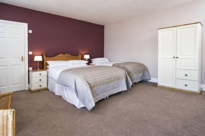The Ship Hotel photo 4