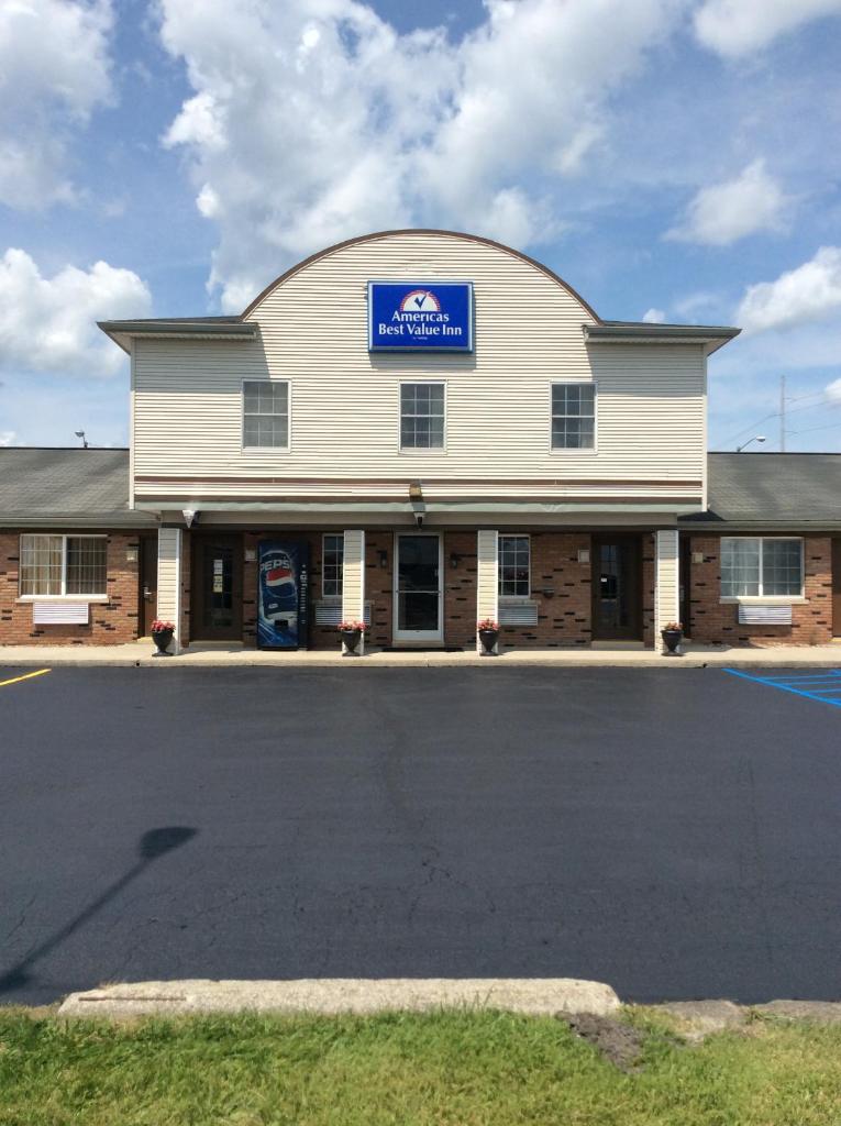 Americas Best Value Inn Decatur, IN image