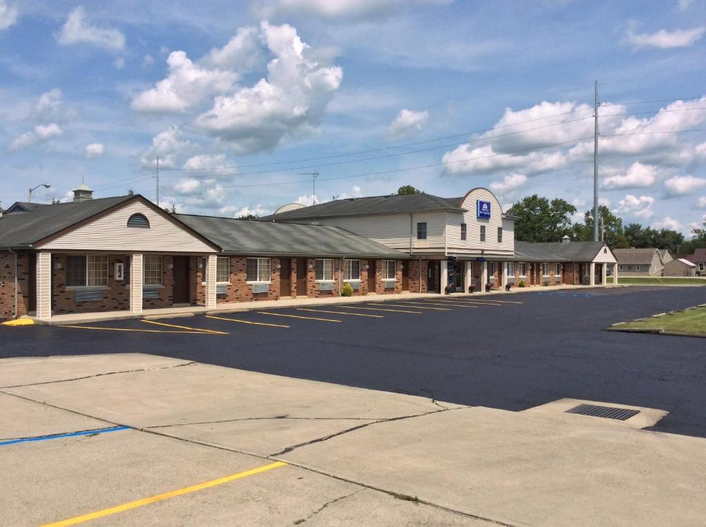 Americas Best Value Inn of Decatur photo 2