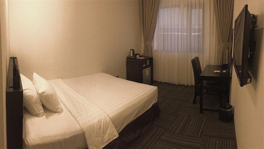 Sakura Hotel 3