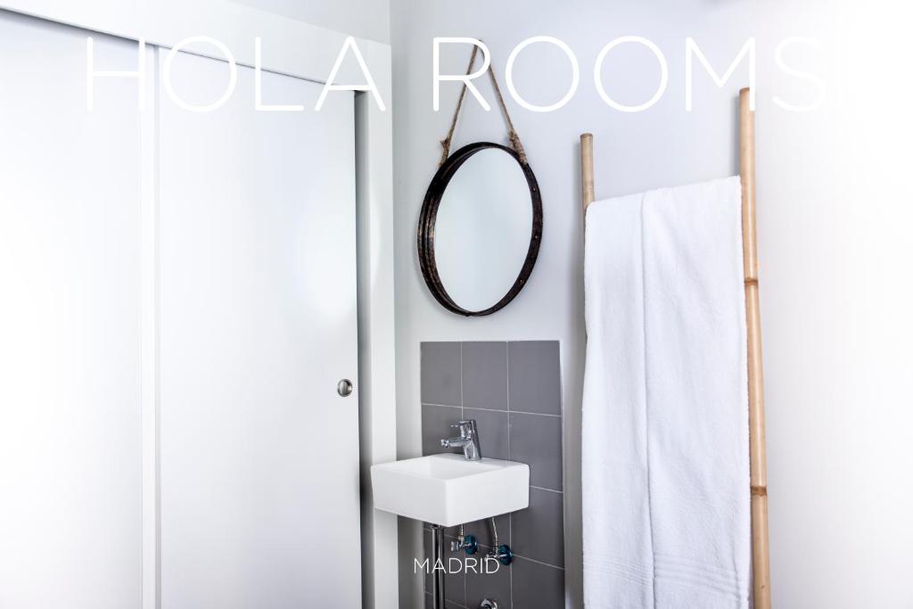 Двухместный (Внешний двухместный номер с 1 кроватью), Hola Rooms
