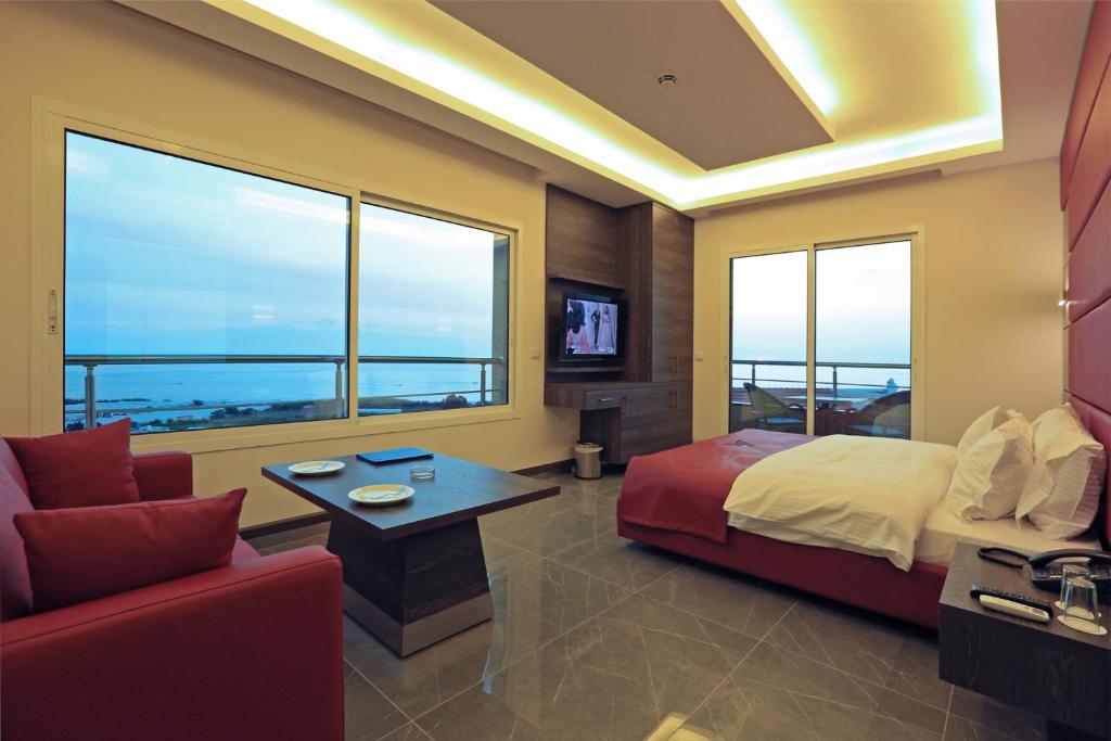 Ibiza Hotel photo 2