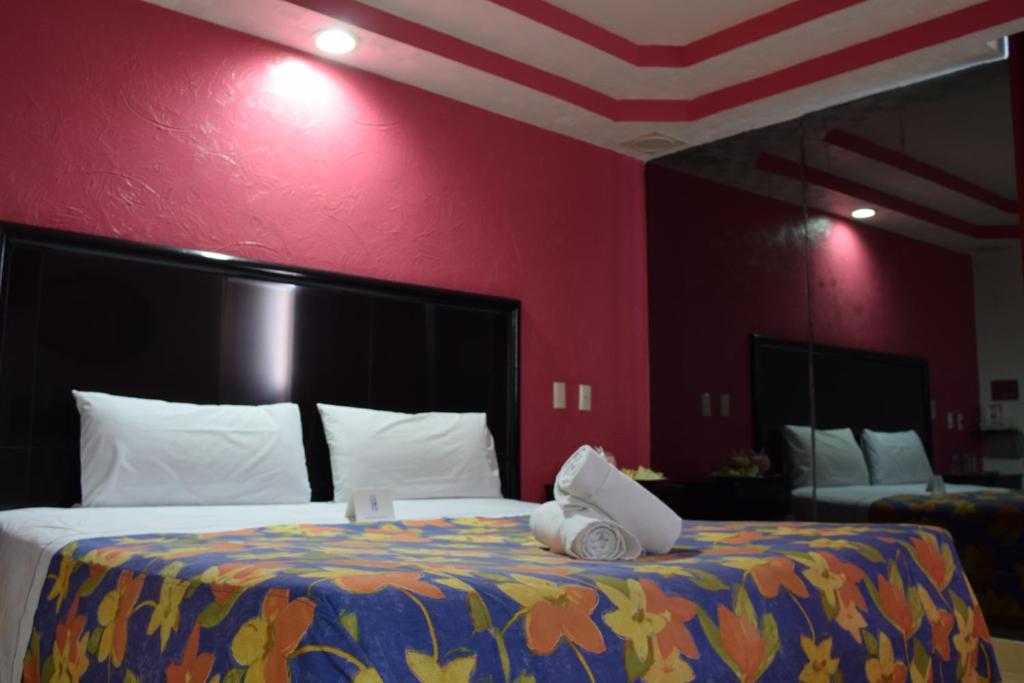 Двухместный (Стандартный номер с кроватью размера «king-size»), Hotel Santa Cruz