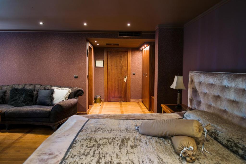 Сьюит (Полулюкс с бесплатной парковкой), Ventura Boutique Hotel