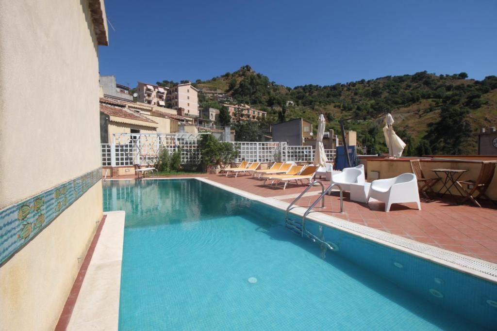 The Clock Houses Borgo Gallodoro photo 3
