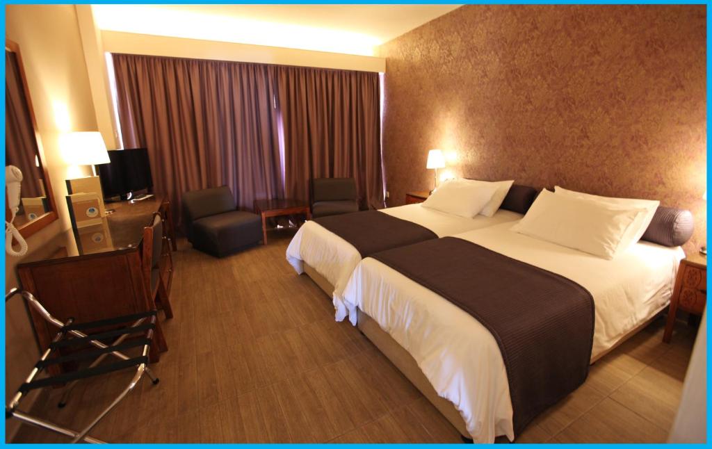 Poseidonia Beach Hotel photo 3