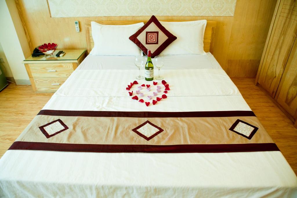 Двухместный (Двухместный номер Делюкс с 1 кроватью и видом на город), Venus Hotel Ha Noi
