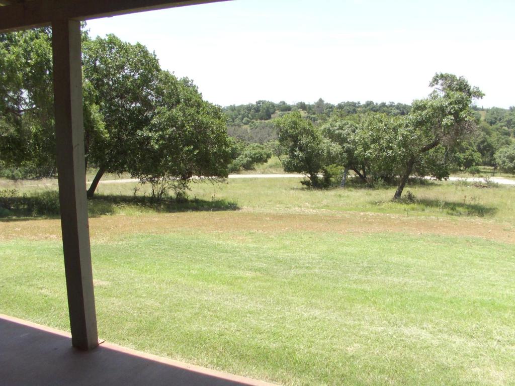 Breezy Hills Cottages - Moonlight Cottage photo 4