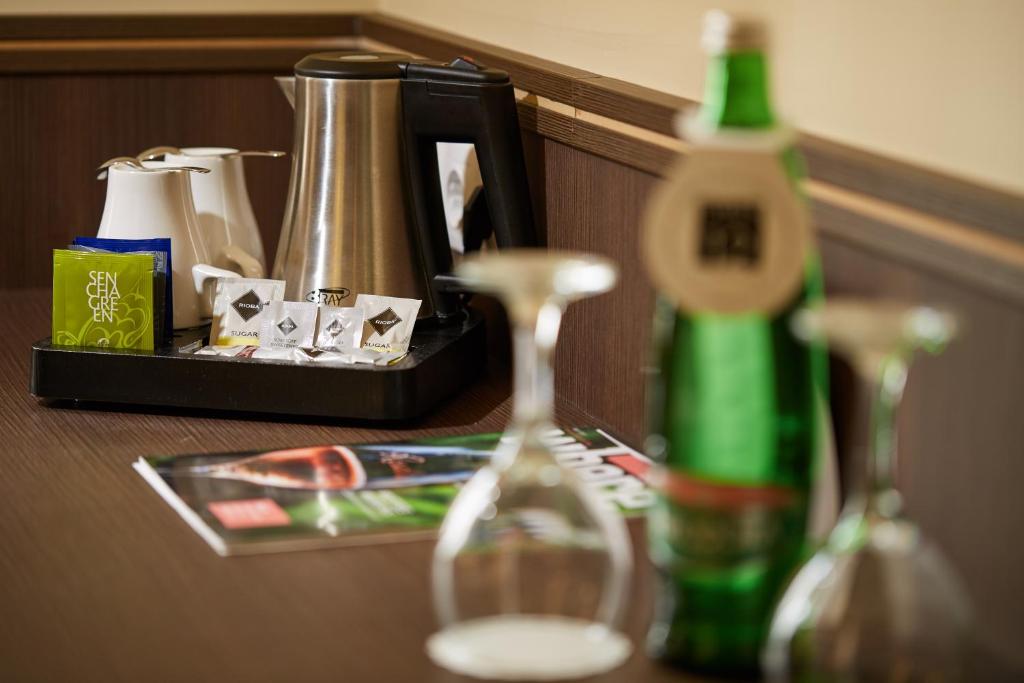 Двухместный (Стандартный двухместный номер с 1 кроватью), 12 Revay Hotel