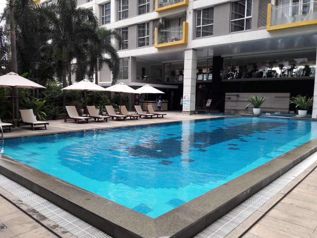 Апартаменты (Апартаменты-студио), Bluesky Serviced Apartment Airport Plaza