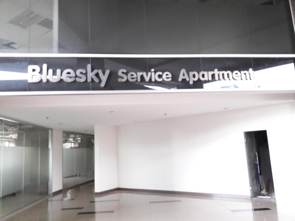 Апартаменты (Апартаменты-студио), Bluesky Serviced Apartment Airport Plaza
