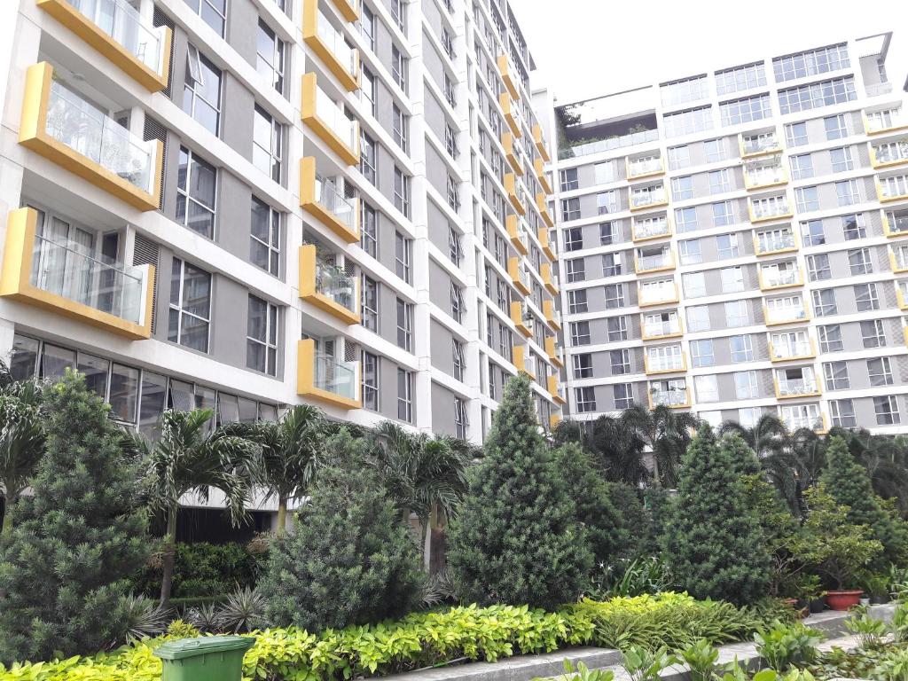 Апартаменты (Апартаменты-студио), Bluesky Serviced Apartment Airport Plaza
