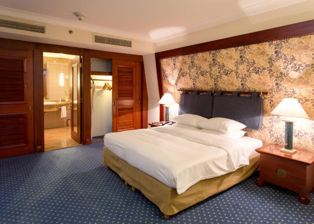 Сьюит (Представительский люкс Hilton), Hilton Hanoi Opera