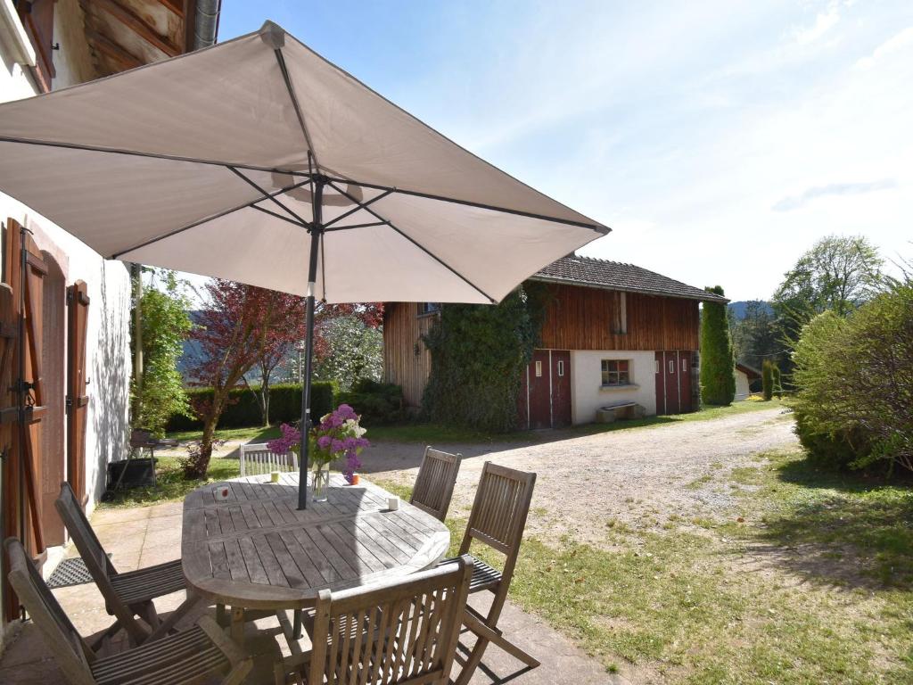 Holiday home in Saulxures sur Moselotte photo 3