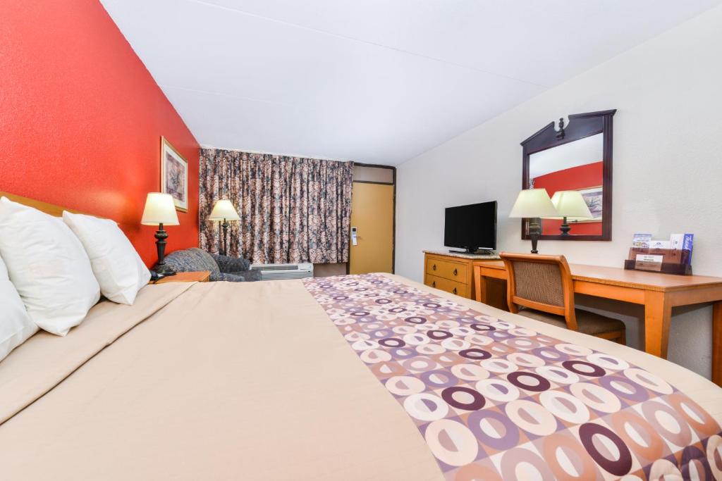 Americas Best Value Inn - Goodlettsville photo 2