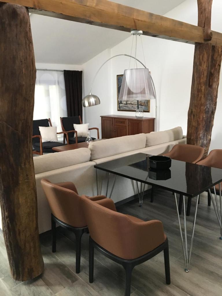 Golf Apartments photo 2