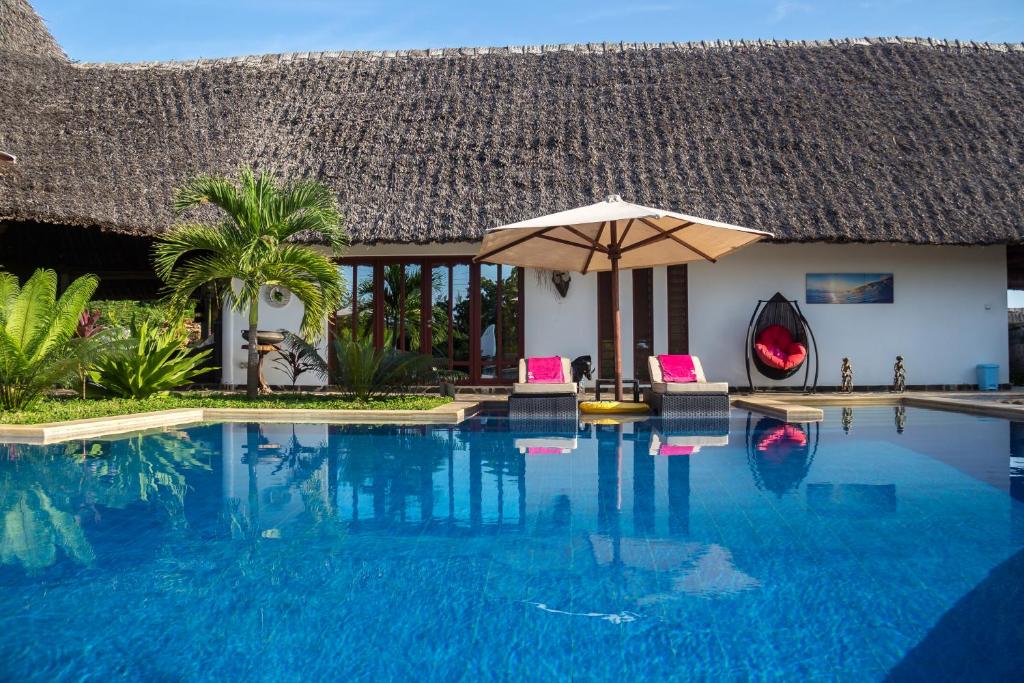Villa Raymond, Diani, Kenya photo 2