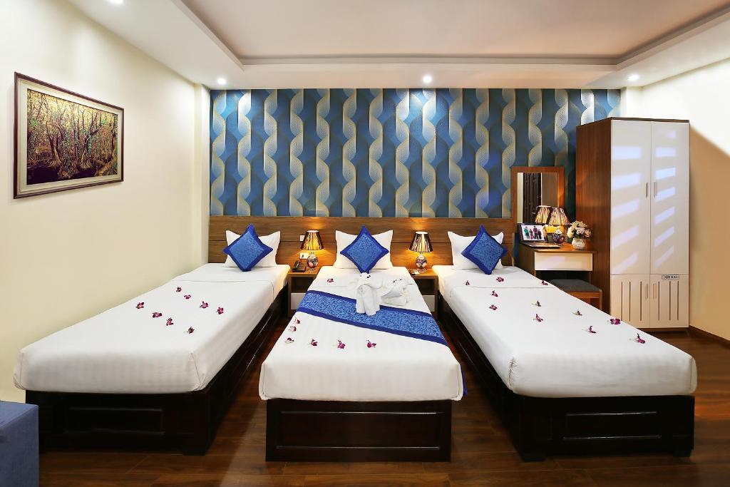 Трехместный (Трехместный номер Делюкс), Aquarius Grand Hotel