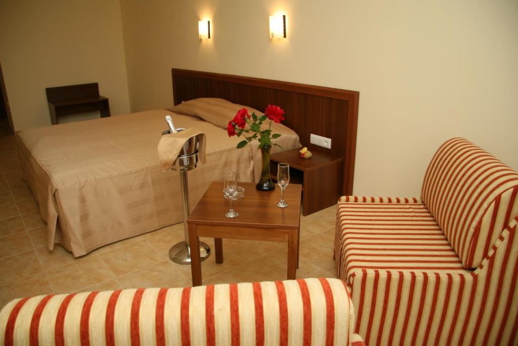 Joya Park Hotel photo 1