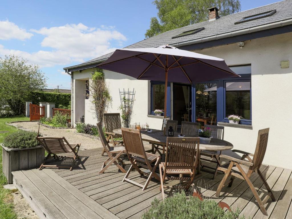 Cushy Holiday Home in La Roche en Ardenne with Fenced Garden photo 4