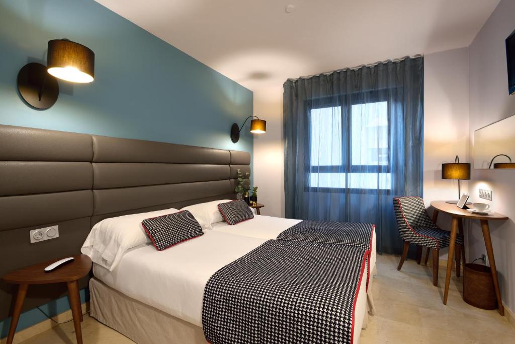 Hotel Pamplona Plaza photo 4
