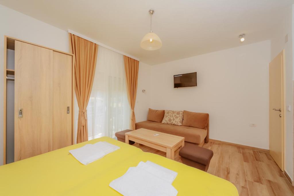 Апартаменты (Апартаменты-студио), Apartments and Rooms Sole Mar