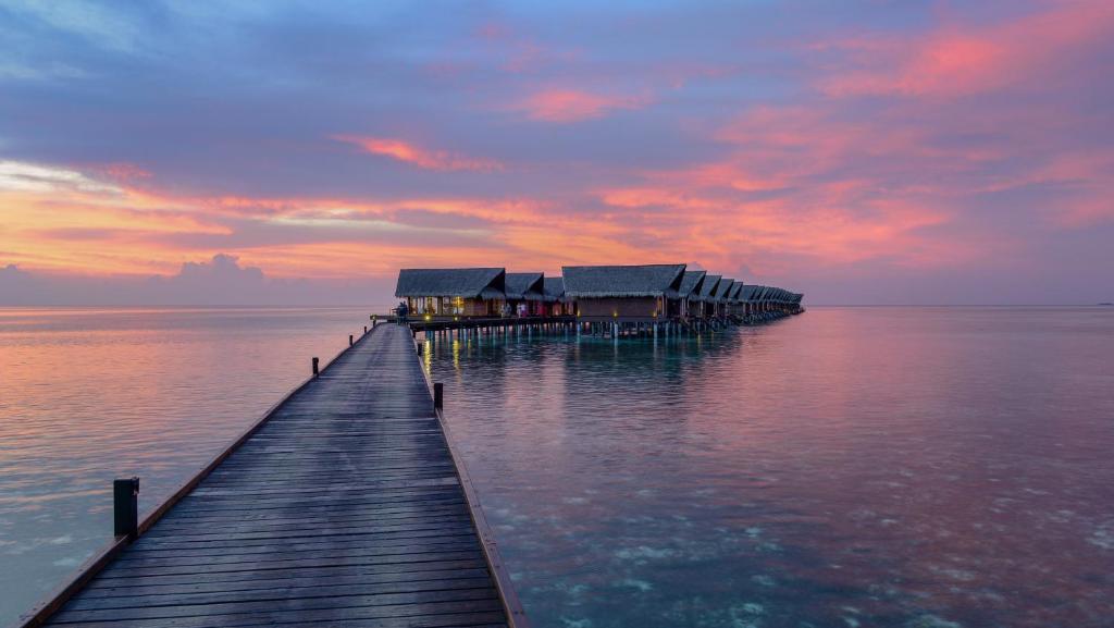 Adaaran Select Huduran Fushi - with 24hrs Premium All Inclusive photo 3