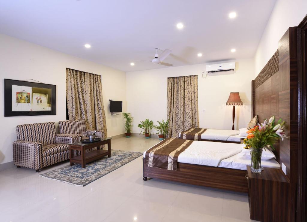 Двухместный (Большой двухместный номер с 1 кроватью), Chowdhury's Guest House
