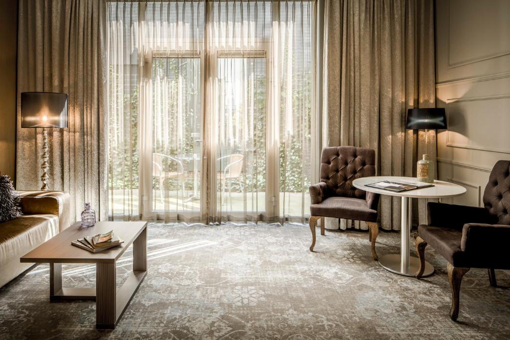 Сьюит (Роскошный люкс с патио), Luxury Suites Amsterdam