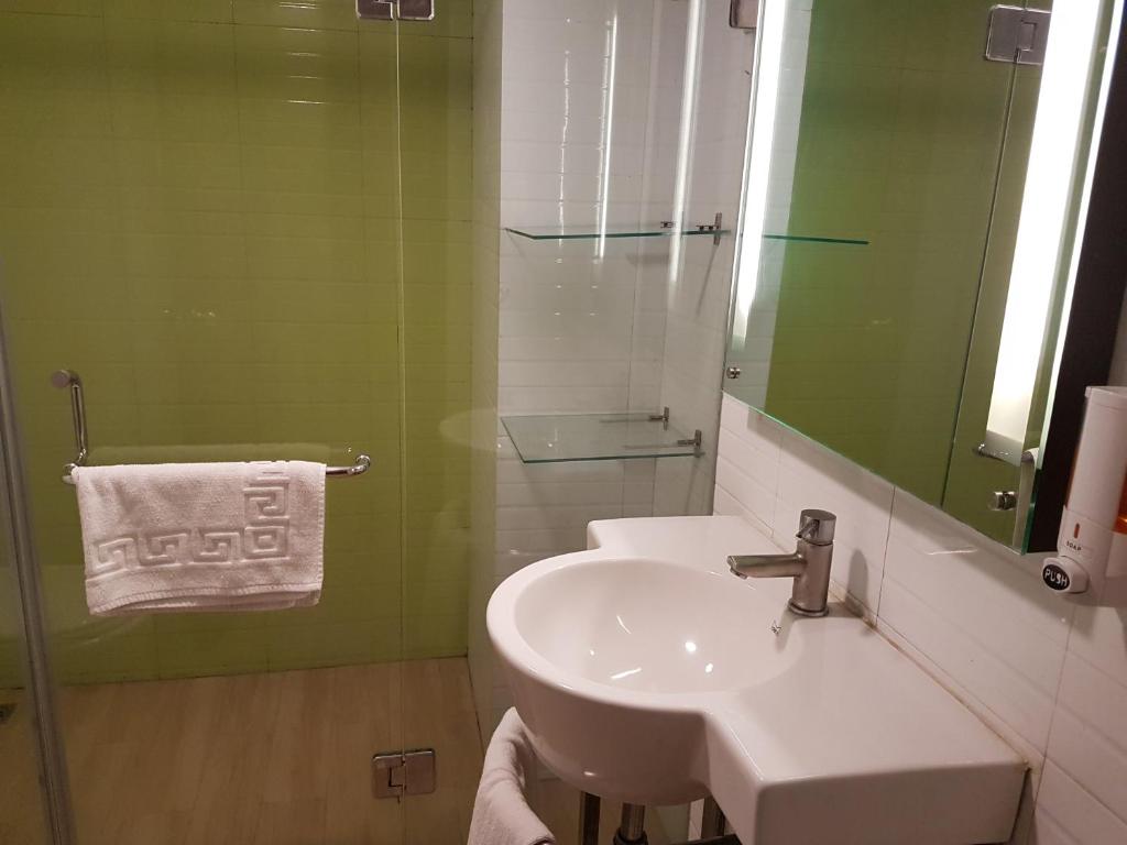 Hotel Arif Castles photo 2