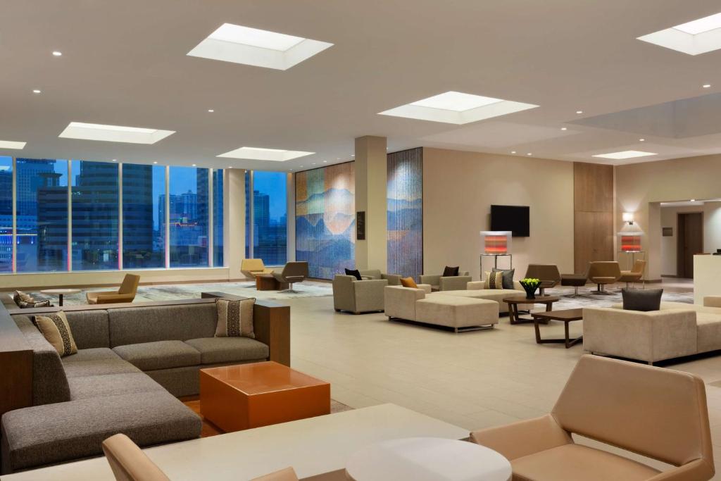 Hyatt Place Shenzhen Dongmen photo 2