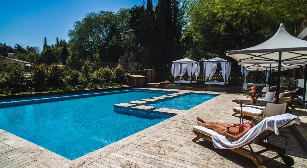 BlackStone Apart Boutique Hotel photo 4
