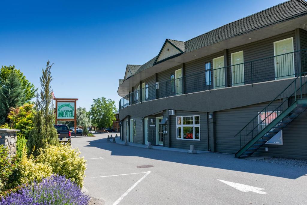 Summerland Motel photo 3