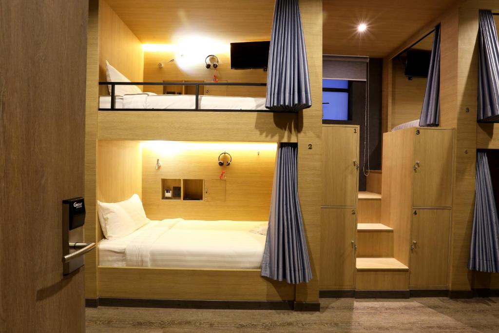 Номер (Кровать в общем 4-местном номере для мужчин и женщин), The Printing House Poshtel
