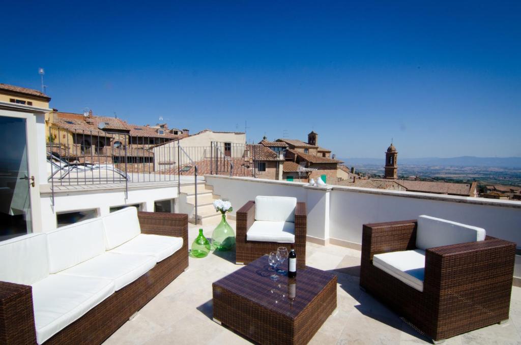 Dimora Dell'Erbe Apartment photo 2
