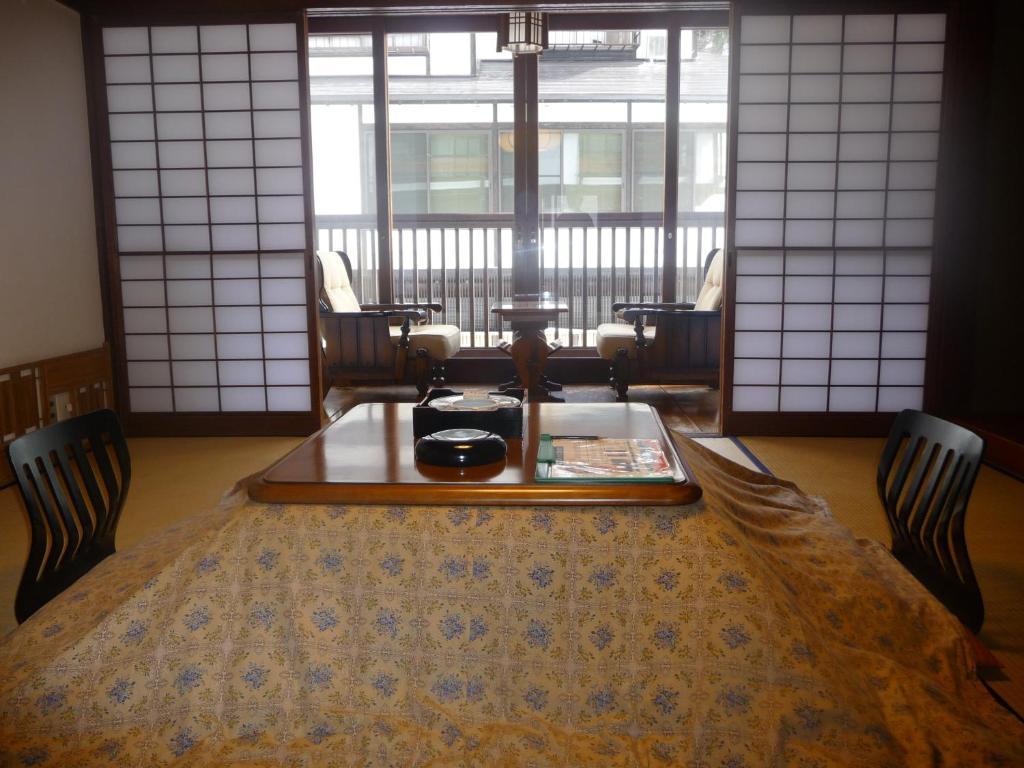 Houshi Onsen Chojukan photo 1