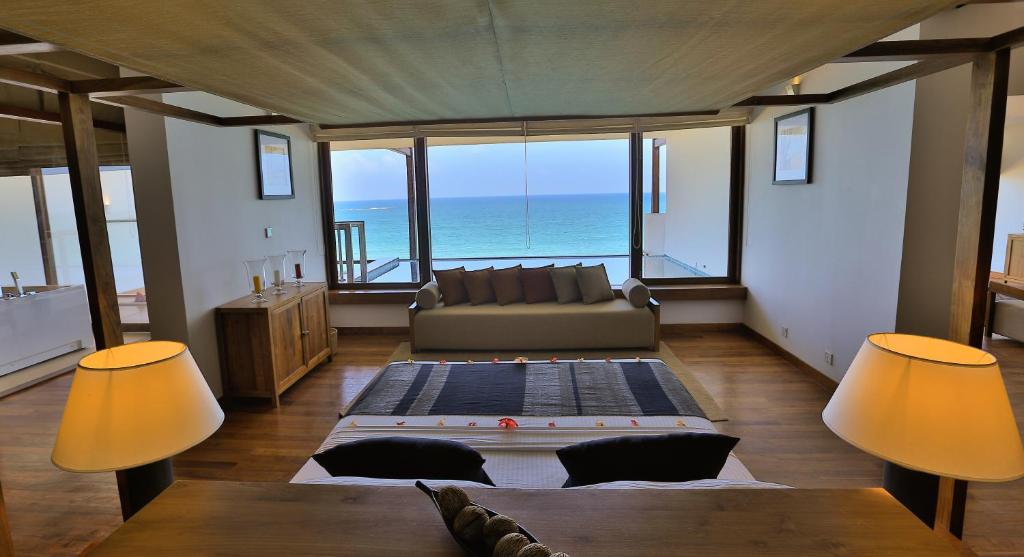 Pandanus Beach Resort & Spa photo 2