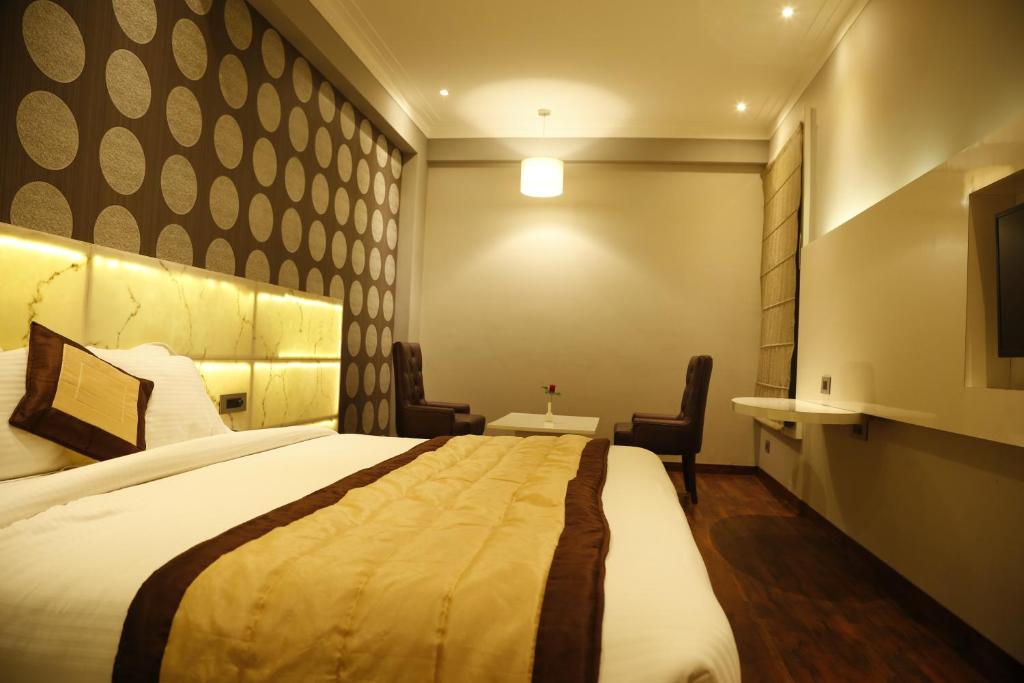Hotel Orange photo 1