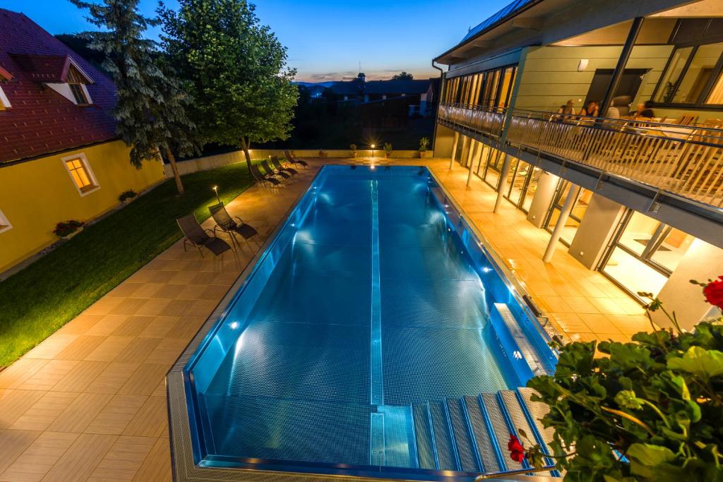 Gasthof Hotel Schmied photo 2