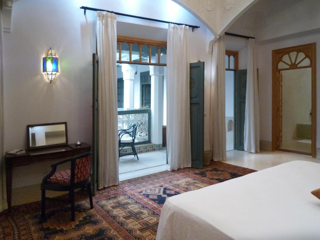 Сьюит (Люкс с кроватью размера «king-size»), Riad Azahar