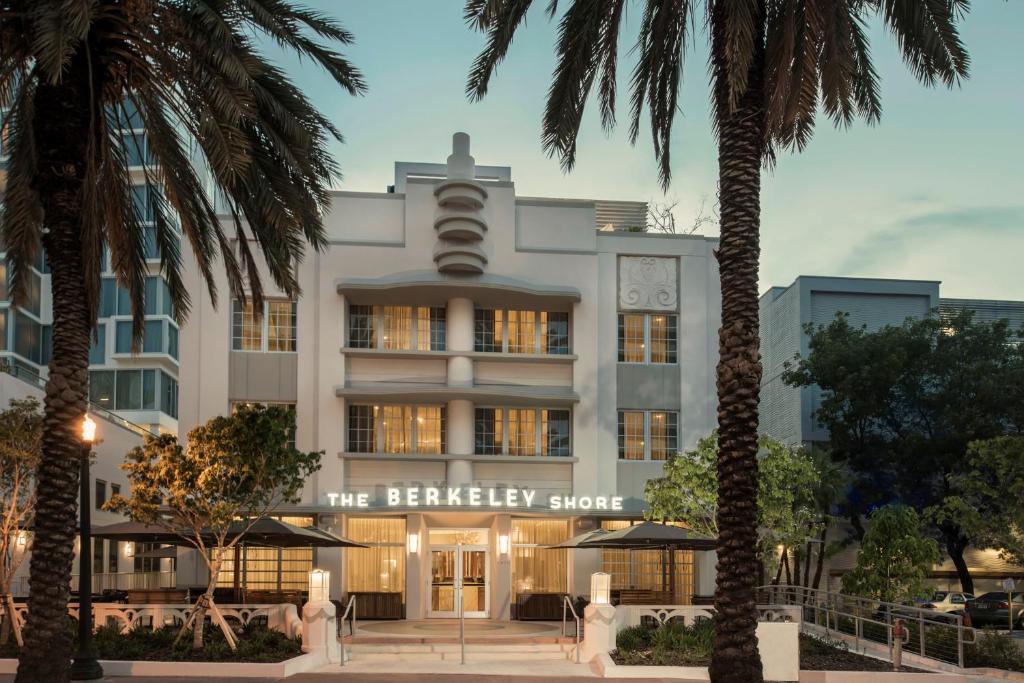 Iberostar Waves Berkeley Shore
