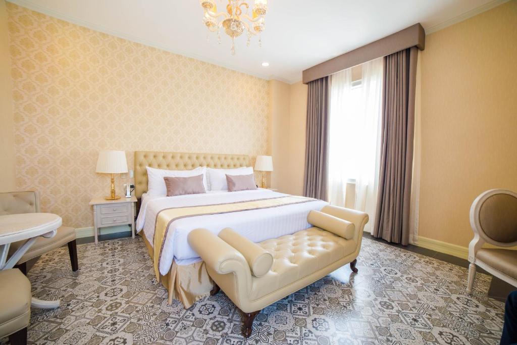 Сьюит (Полулюкс), Rizal Park Hotel
